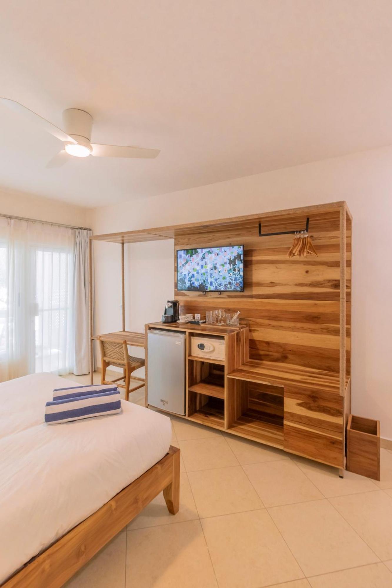 Hotel Santa Teresa By The Beach Playa Santa Teresa  外观 照片
